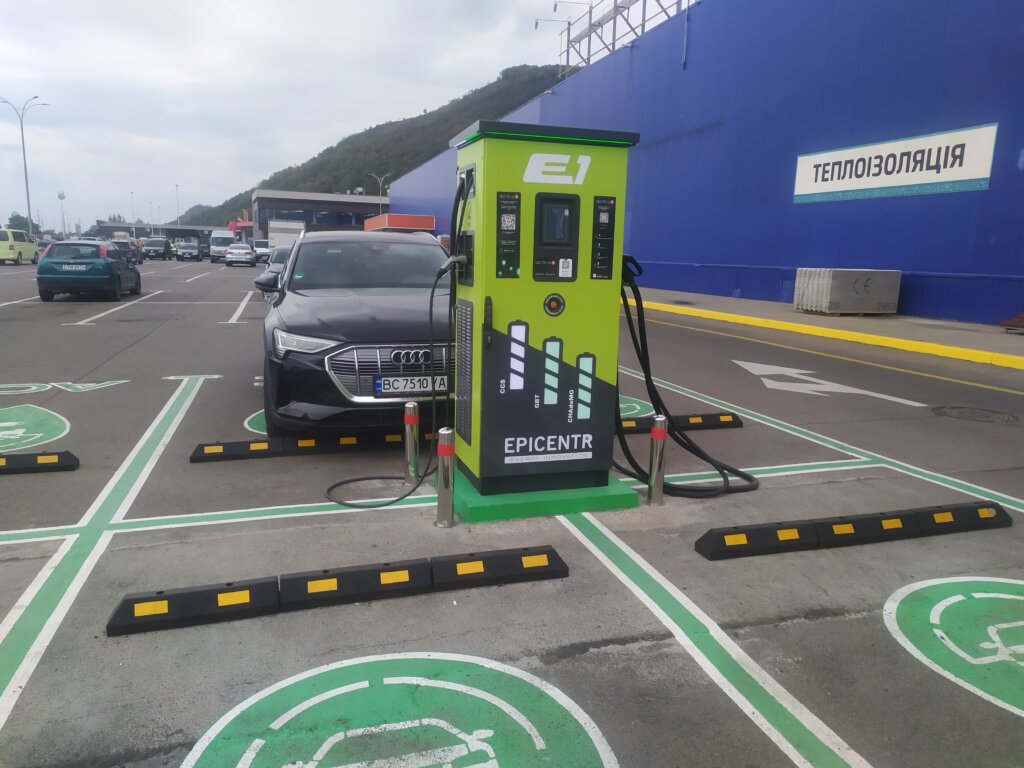 Від 10% до 80% за час однієї кави? З UGV Chargers це реальність